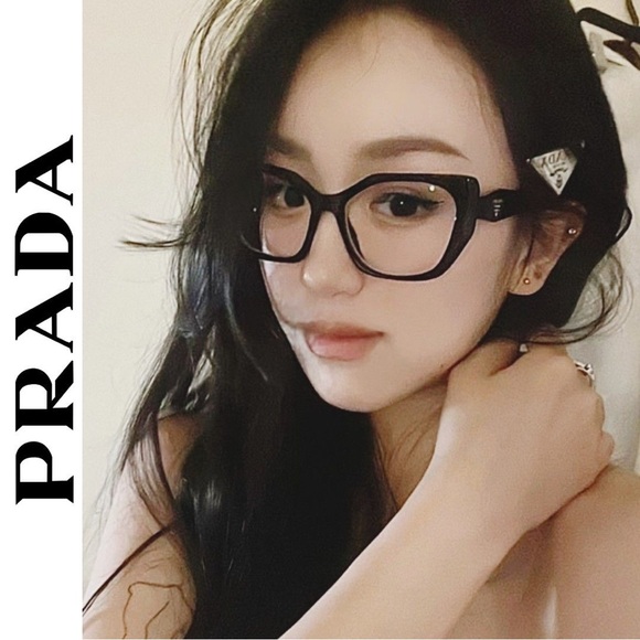 Prada Black Women's Glasses - Picture 1 of 10